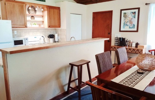 Volcano Casa | The Jungalow is a charming renovated bungalow minutes from Volcano National Park