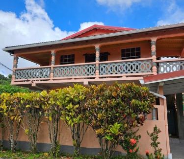 Soufriere Casa | The Jungle Escape Apartment 02