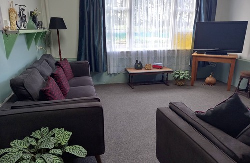 Kaikohe Apartamento | The Kaikohe Dairy Co-op Apartment