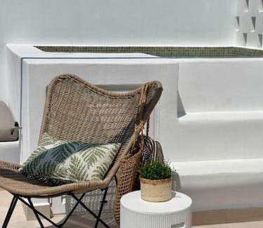 Kamari Apartamento | The Kalymnos Cliff Apartments