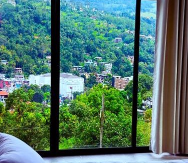 Anniwatta Cama Y Desayuno | The Kandy Heaven