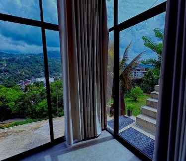 Anniwatta Cama Y Desayuno | The Kandy Heaven