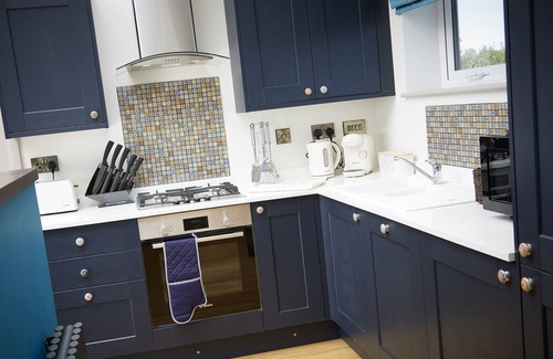 Fitling Cabina | THE KASBAH, pet friendly, character holiday cottage in Burton Pidsea