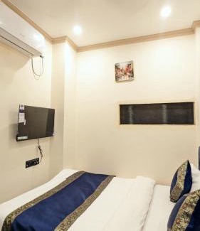 Varanasi Hotel | The Kashi Elegance 2 Mins Walk to Kal Bhairav Temple