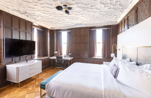 Central City Hotel | The Kelly Birmingham, Tapestry Collection By Hilton