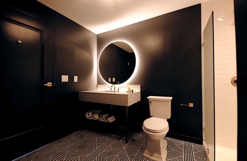 Central City Hotel | The Kelly Birmingham, Tapestry Collection By Hilton