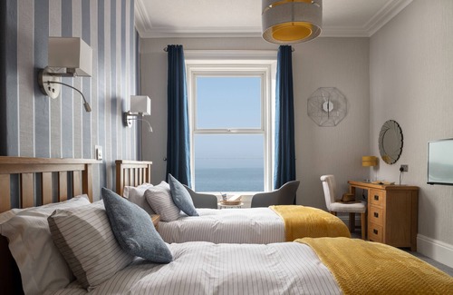 Llandudno Casa | The Kendrick Exclusively for Adults