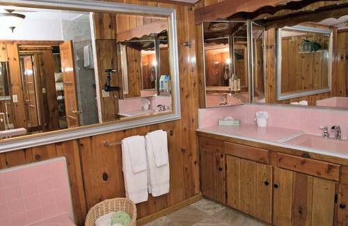 Kernville Apartamento | The Kern River Apartment - Walking distance to the Kern River!
