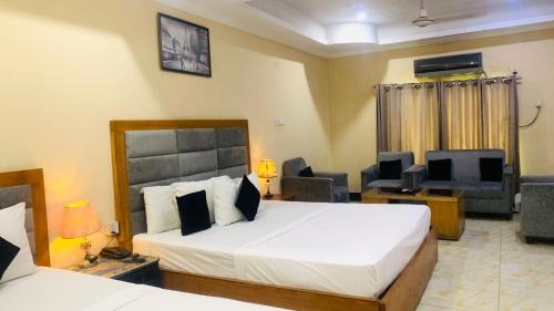 Multan Hotel | The King Hotel