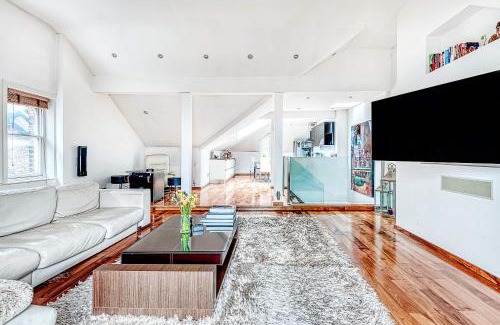 Frognal and Fitzjohns Apartamento | The King of Spades