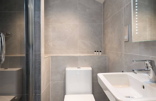 Thirlmere Hotel | The King's Head Inn
