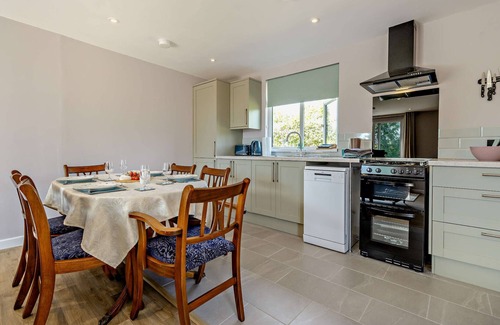 Hereford Casa | The Kingfisher at Canon Bridge Fishery