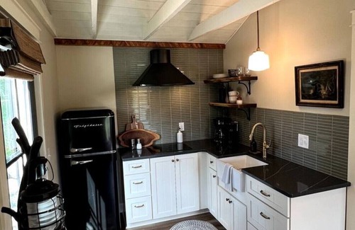 River Falls Otro | The Kinni Cottage - Dwell Riverfront Farmstay