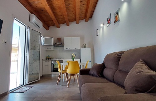 Capaci Apartamento | The Knight Apartment