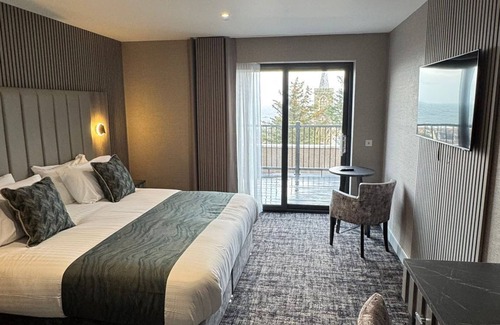 Macduff Hotel | The Knowes Hotel & Restaurant