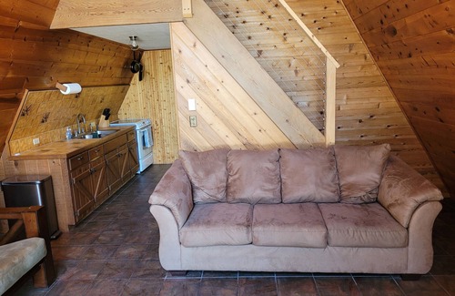 Frankfort Casa | The Koal-Mine-Inn - Fun and Charming with Lots of Character, A/C, and a Great Location!