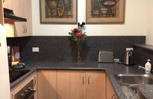 Wollongong CBD Apartamento | The Kokopelli - Wollongong CBD - No Fees!, The Kokopelli Wollongong CBD-2 Bedroom + Parking