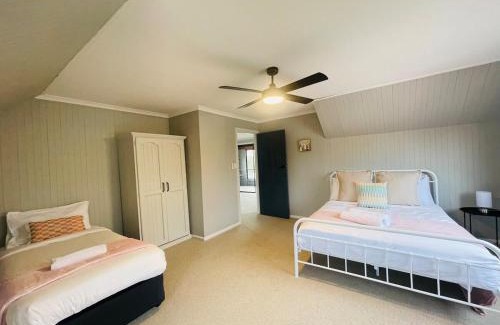 Moss Vale Casa | The Kookaburra house in Moss Vale 5Br Pet friendly