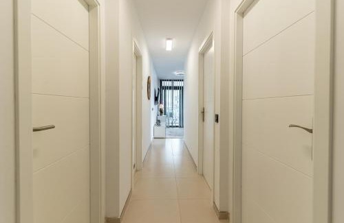 Adeje Apartamento | The Korner, Central Adeje Renovated Flat