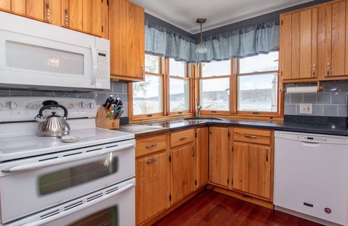 Branchport Cabaña | The Kove - Lakeside Living with Spectacular Views!