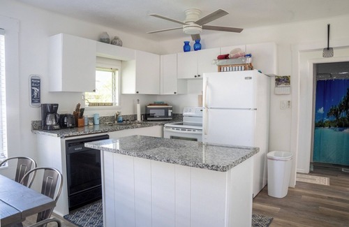 Highland Cabaña | The Lake Loft at Redwater
