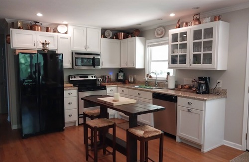 Lakemont Casa | The Lake Rabun Cove Stream House-Your Perfect North Georgia Mountain Escape