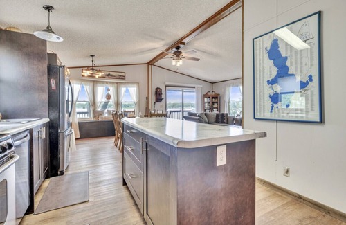 Spirit Lake Casa | The Lakeside Shack on West Lake Okoboji