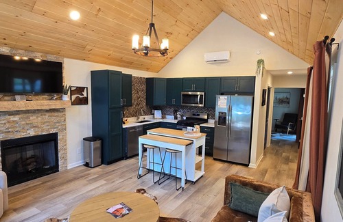 Mount Juliet Cabina | The Lakeview Cabin- 1 bedroom