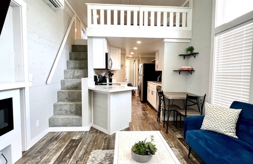 Clermont Casa | The Lakeview House - Lakeside Tiny Home Near Orlando