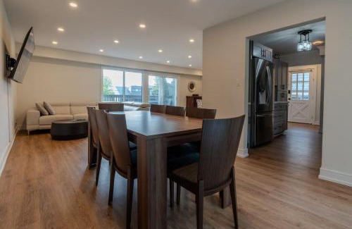 Georgina Villa | The Lakeview Serenity Cottage