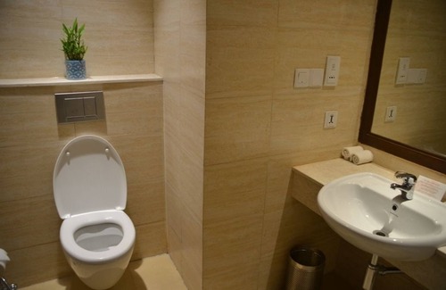 Malviya Nagar Hotel | The Lalit Traveller Jaipur