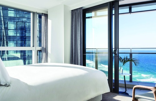 Surfers Paradise Hotel | The Langham, Gold Coast and Jewel Residences