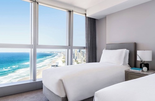 Surfers Paradise Hotel | The Langham, Gold Coast and Jewel Residences