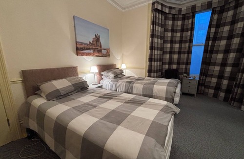 West Cliff Casa | The Lansbury - Whitby