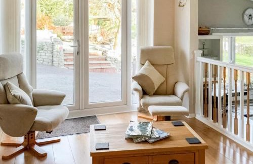 Liverton Casa | The Lantern Tree