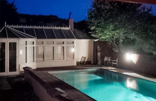 Liverton Casa | The Lantern Tree