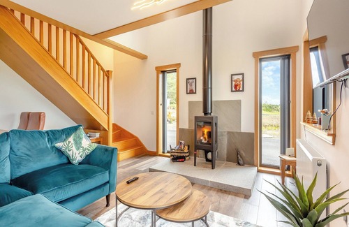 Dingwall Cabaña | The Larches - UK46804