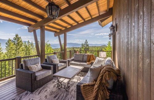 Spanish Peaks Casa | The Last Best Chalet