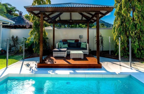 Palm Cove Villa | The Last Resort Villa 1