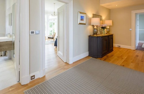 North Berwick Casa | The Latch Apartment - Tres Habitaciones Casa, Capacidad 6