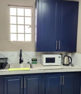 St. Helena Apartamento | The Layover - 6 Mins from the Airport, Equipped for Long Stays