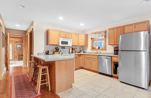 Sunday River Area Casa | The Lazy Bear | 2 Bed, 2 Bath