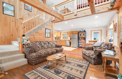Sunday River Area Casa | The Lazy Bear | 2 Bed, 2 Bath
