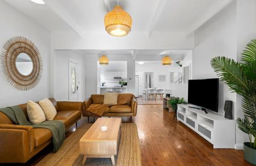Budgewoi Casa | The Lazy Mimosa from beach days & bike rides to sunset drinks by the fire pit.