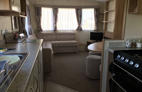 Bacton Otro | The Leas Beach Park