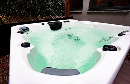 Headingley Apartamento | The Leeds Gathering - Hot Tub - EV Charging