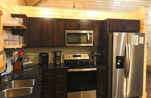Logan Cabina | The Legacy - Hot tub, fire pit, game room & private playground
