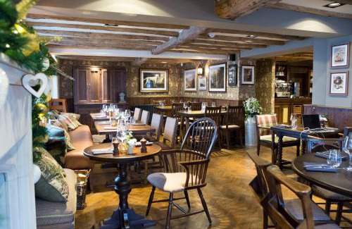 Prestbury Cama Y Desayuno | The Legh Arms Prestbury