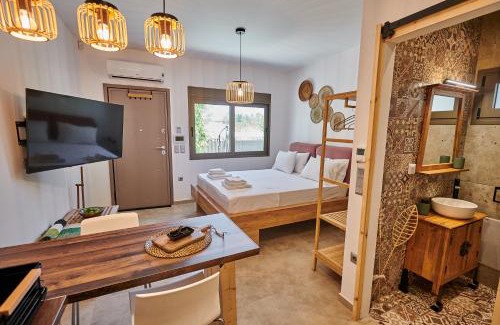 Spata-Artemida Complejo | The lemon house