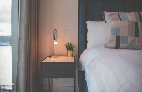 The Docks Apartamento | The Lexington XI | 1BDR | Free Netflix